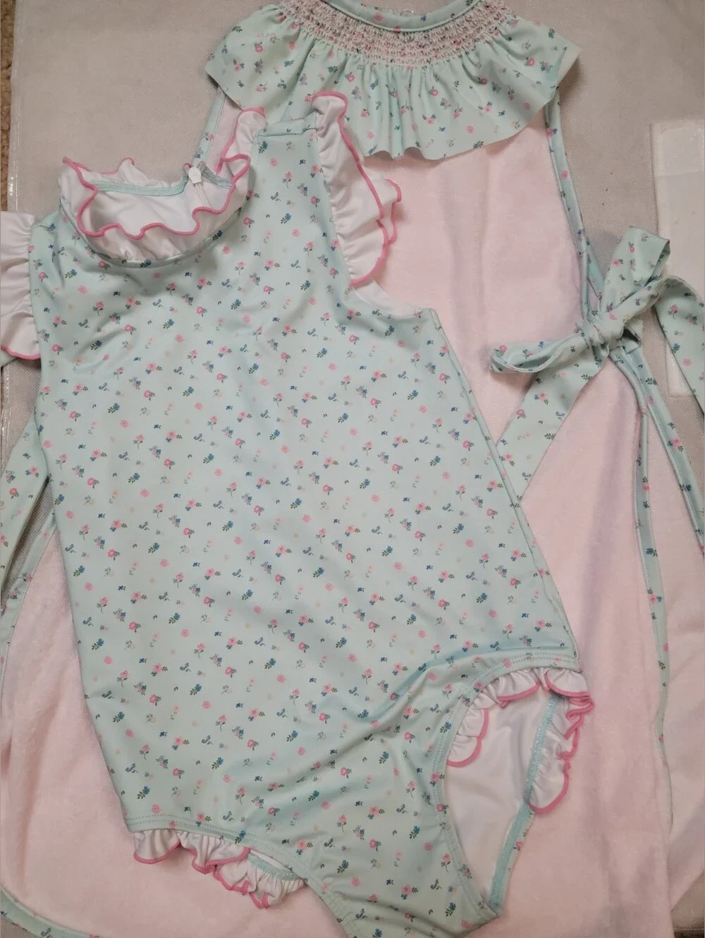 Edgehill collection Pink Green Floral sz 7 swimsuit & coverup